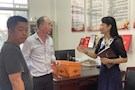 武陵区纪委监委开展慰问道德模范弘扬廉洁好家风活动